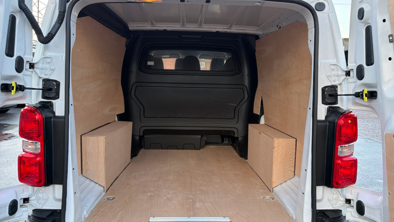 Citroen Dispatch Xl Diesel 2.0 BlueHDi 145ps Crew Van Enterprise